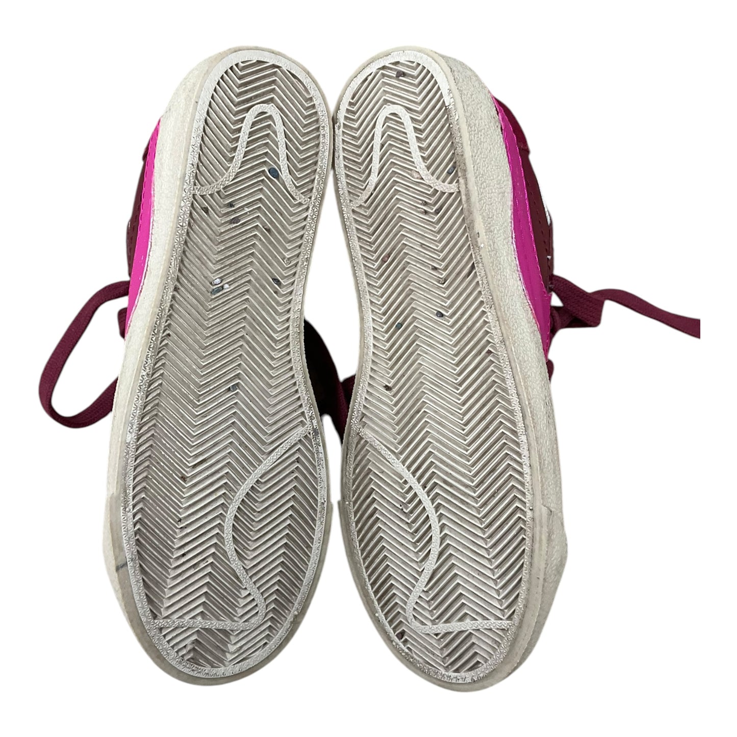 Shoes Athletic By Nike In Maroon, Size: 6.5
