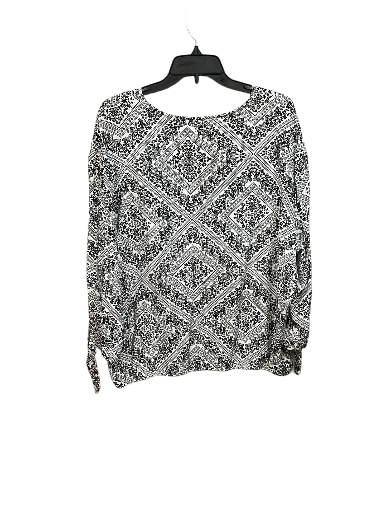 Black & White Top Long Sleeve Como Vintage, Size 2x