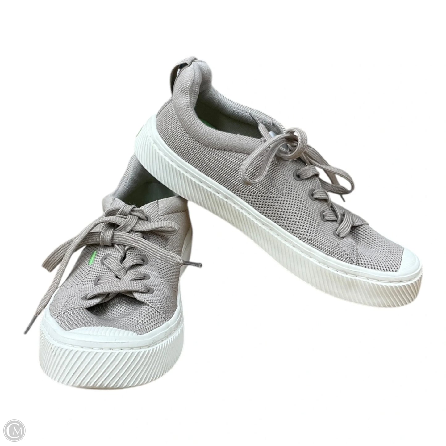 Shoes Sneakers By Cariuma In Taupe, Size: 8