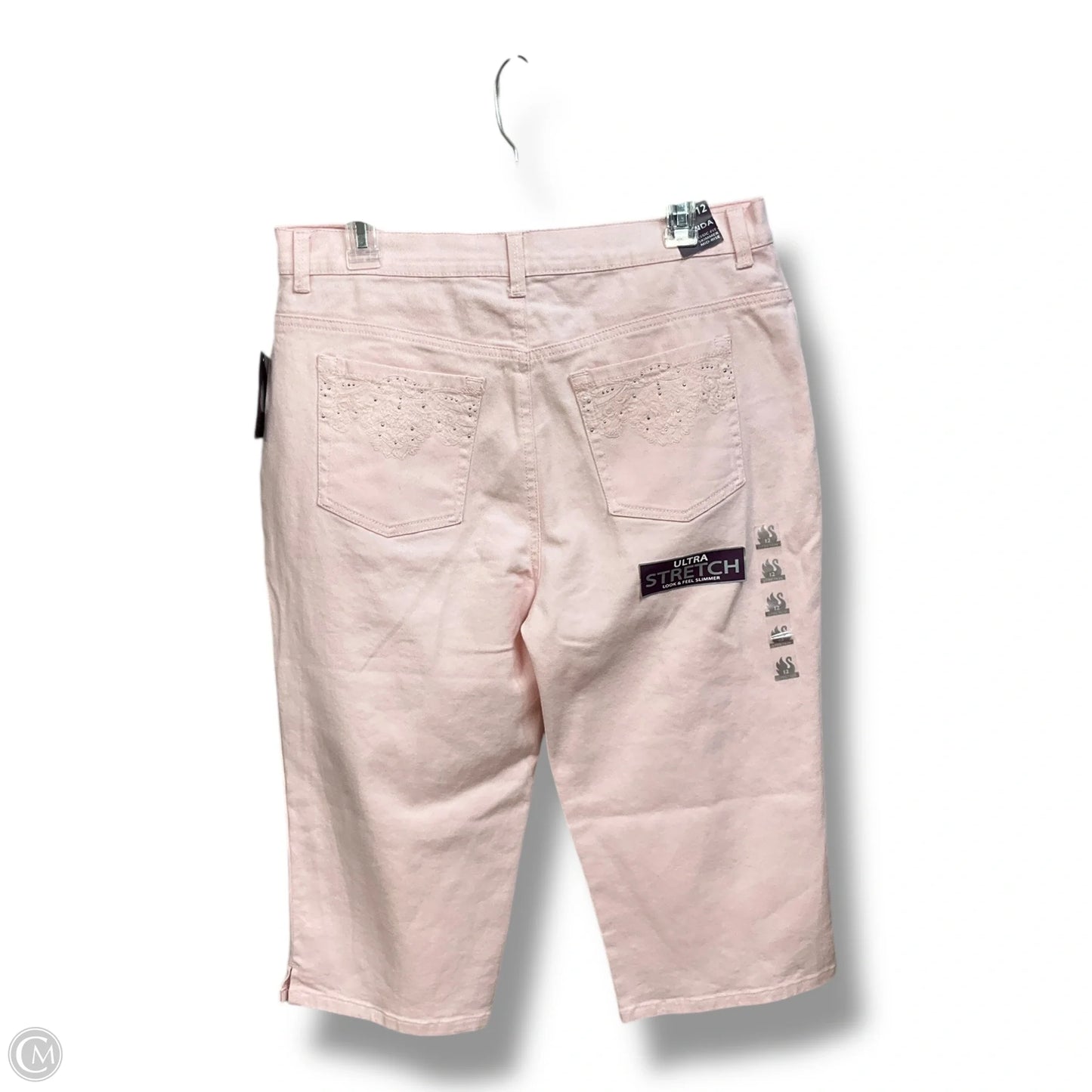 Capris By Gloria Vanderbilt In Pink, Size: 12