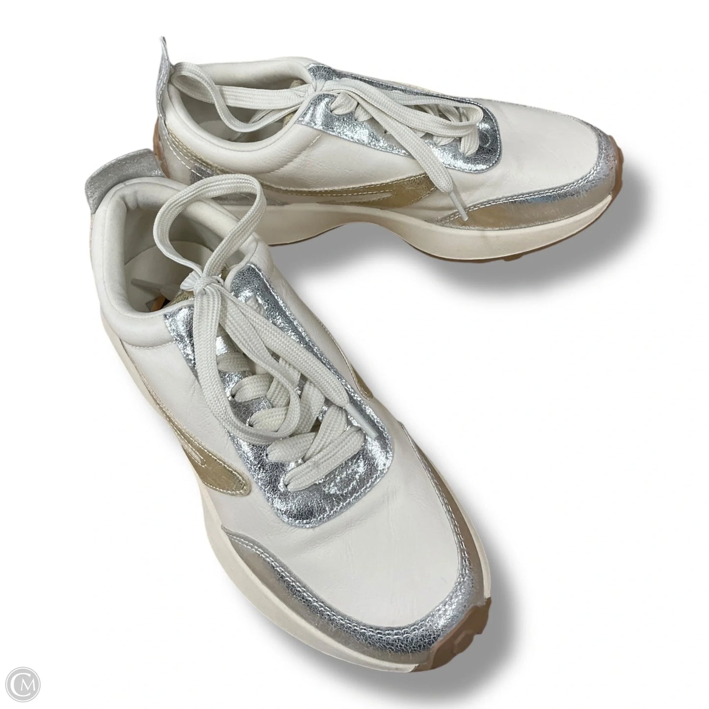 Shoes Sneakers By Dolce Vita In Silver & White, Size: 7
