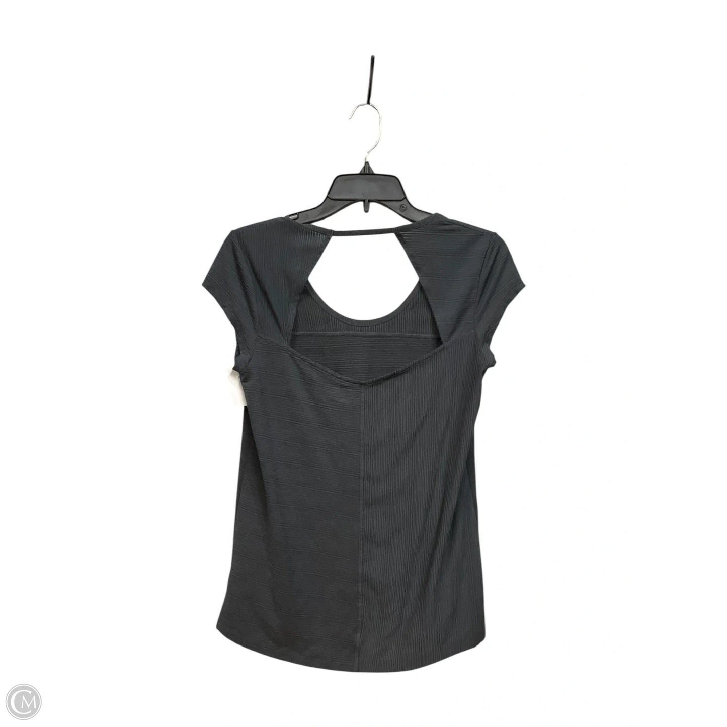 Athletic Top Short Sleeve By Saucony In Grey, Size: S