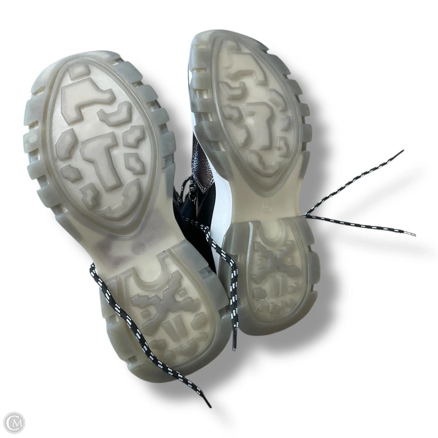 Shoes Hiking By Clothes Mentor In Black & Cream, Size: 8.5