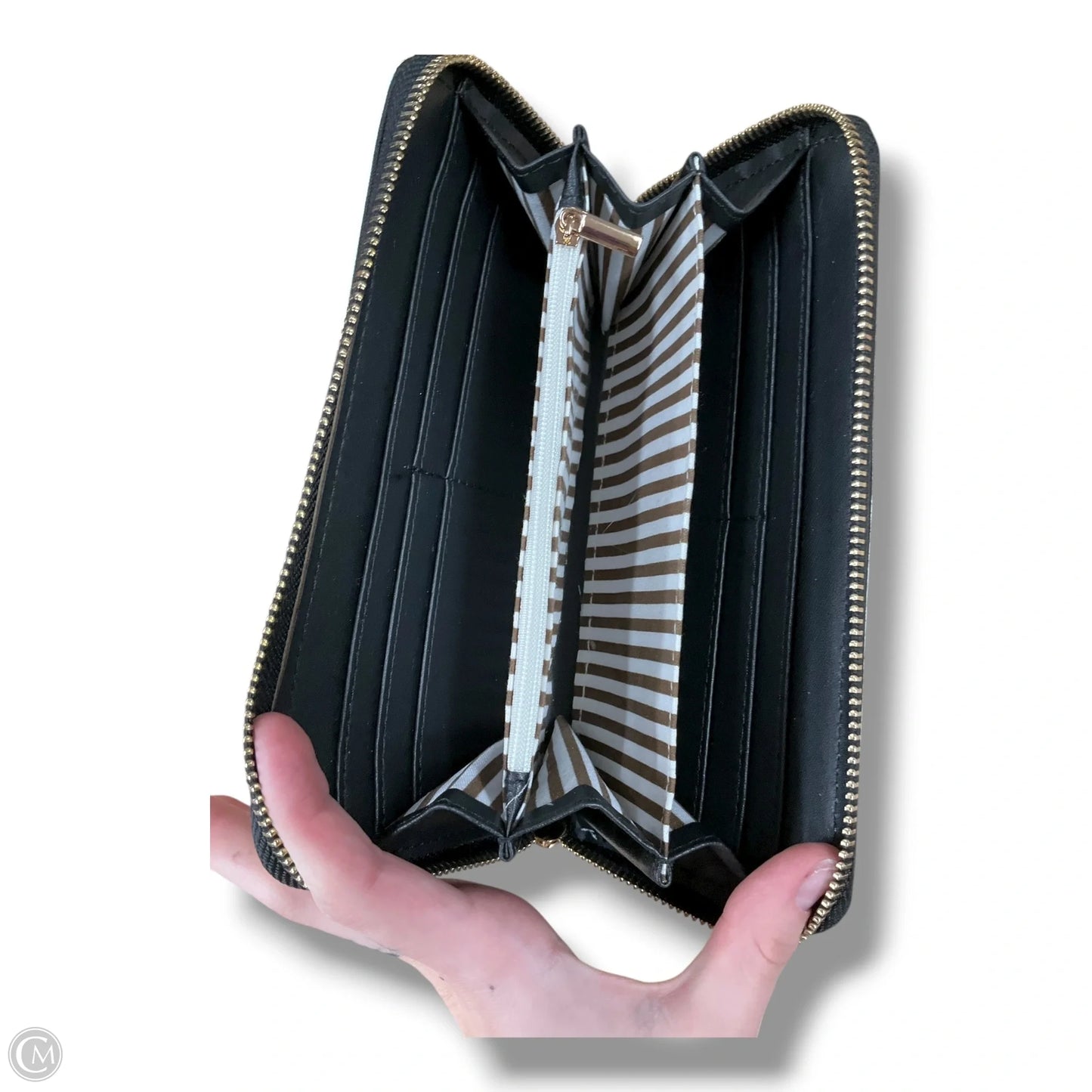 Wristlet By Cmf, Size: Small