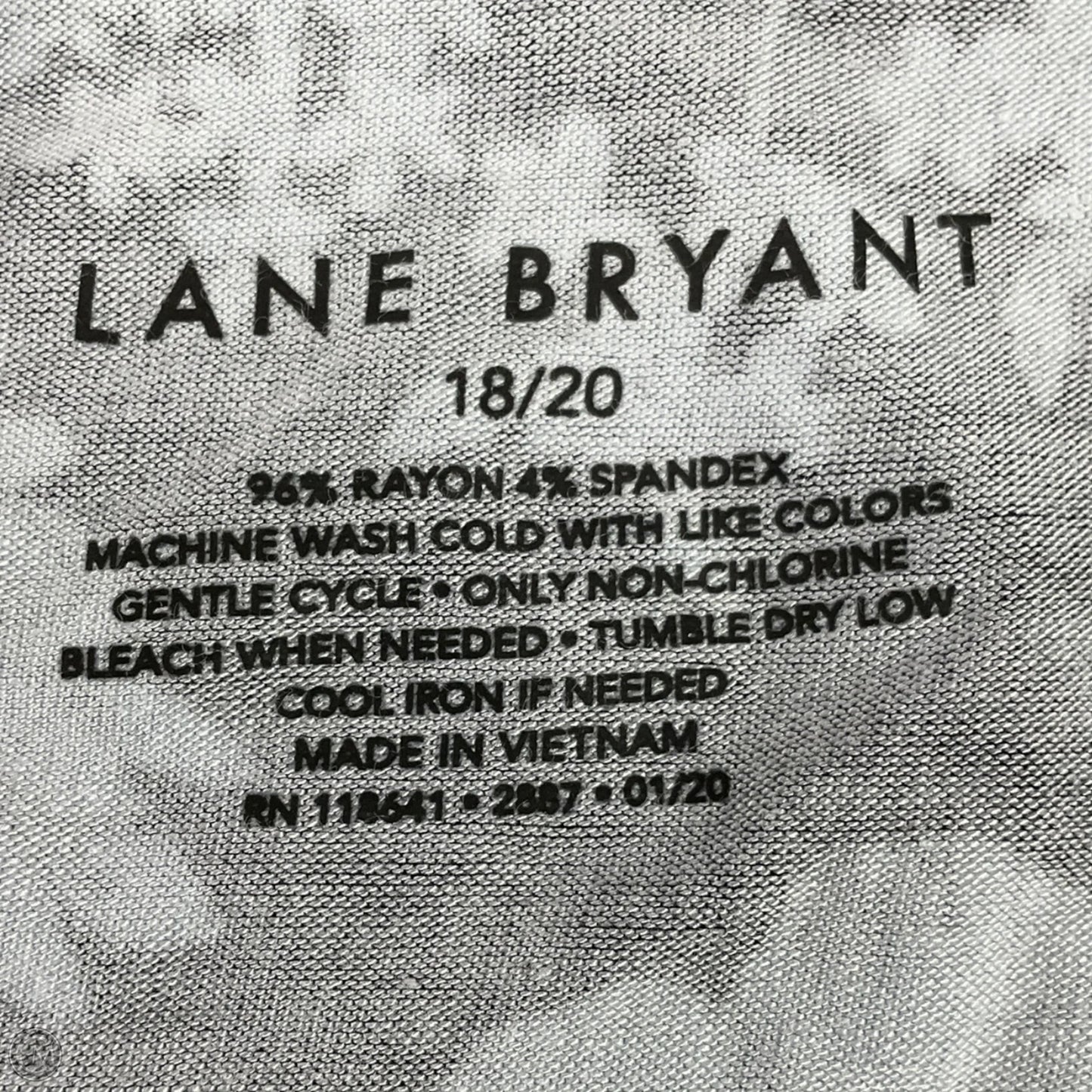 Top Short Sleeve By Lane Bryant In Black & White, Size: 2x