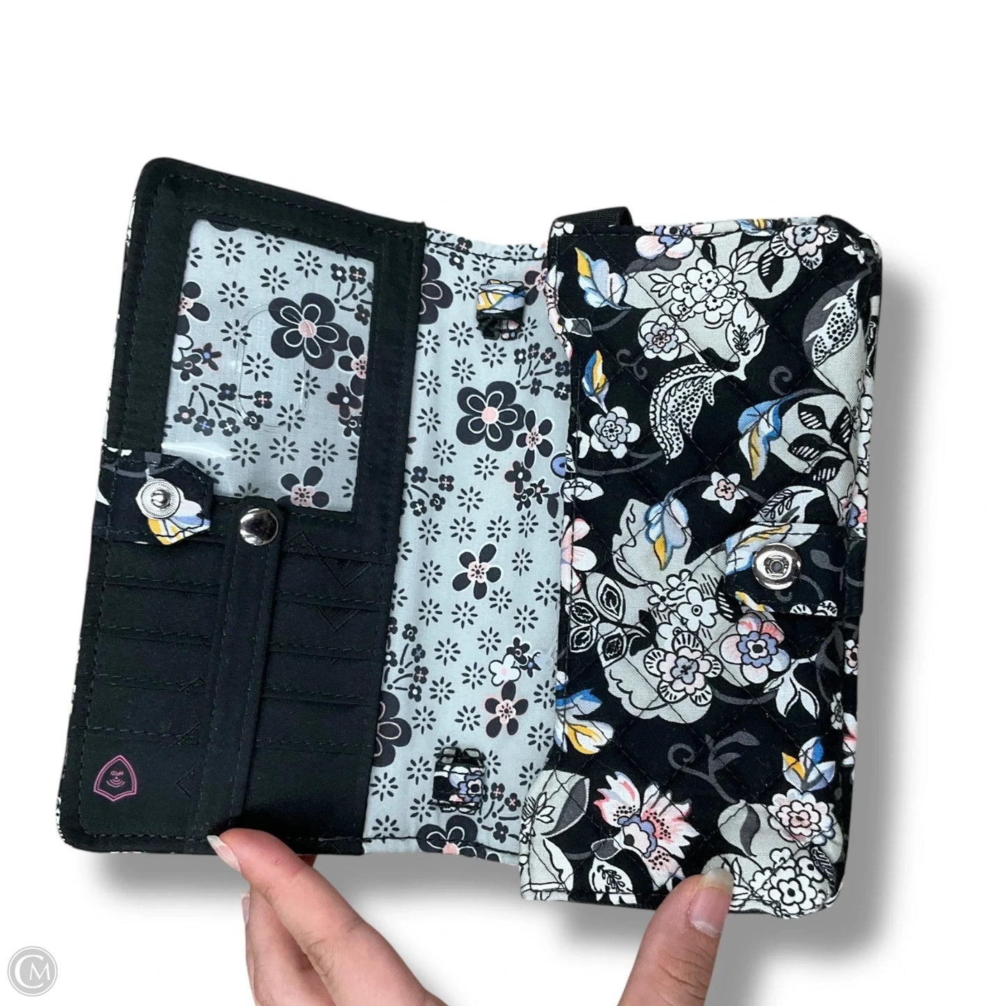 Wallet By Vera Bradley, Size: Medium