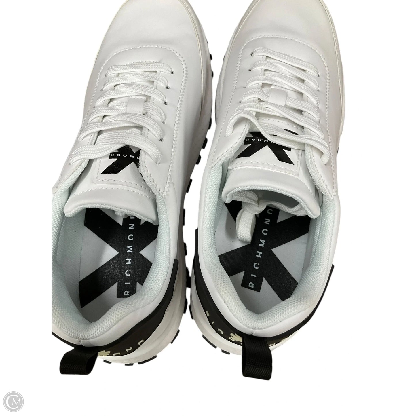 Shoes Sneakers By Clothes Mentor In Black & White, Size: 10