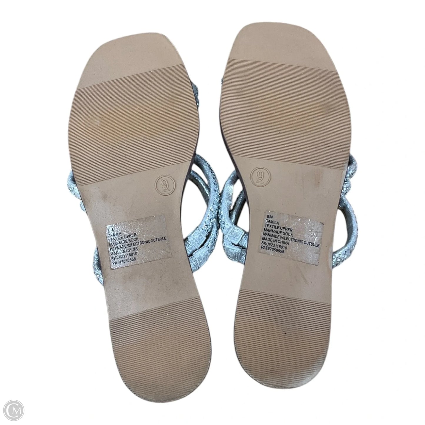 Sandals Flats By Clothes Mentor In Silver, Size: 9