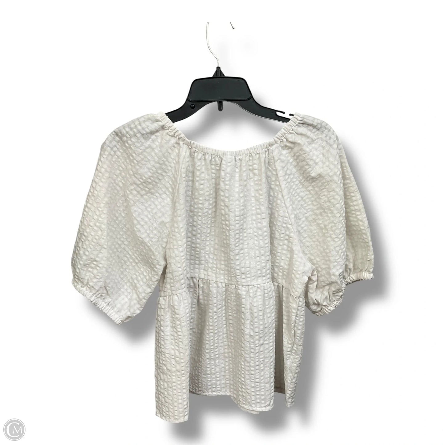 Top Short Sleeve By Old Navy In White, Size: L