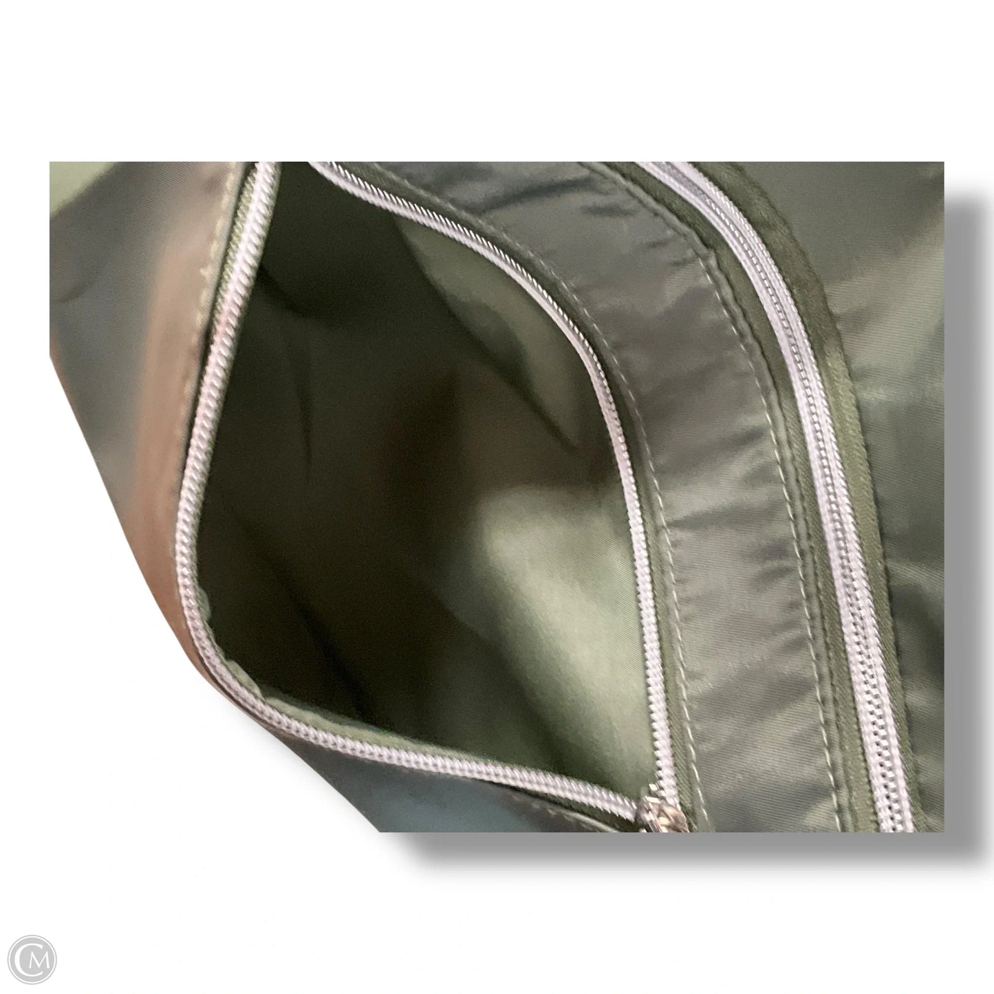 Crossbody By Clothes Mentor, Size: Medium