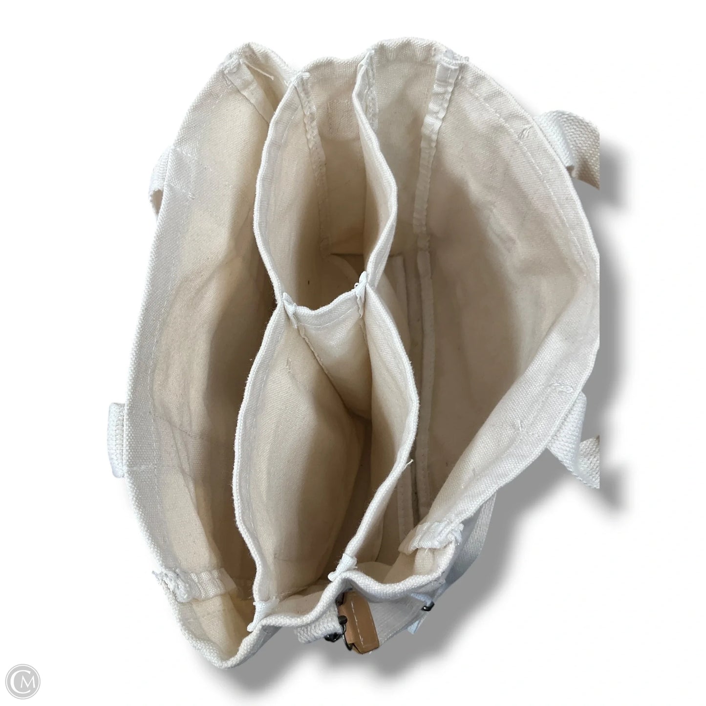 Tote By Clothes Mentor, Size: Medium