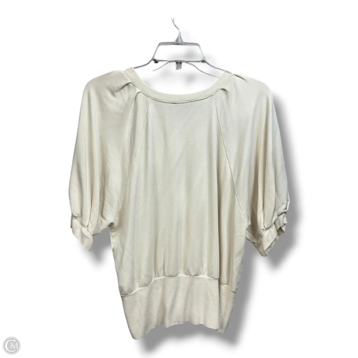 Top Short Sleeve Basic By Express In Cream, Size: L