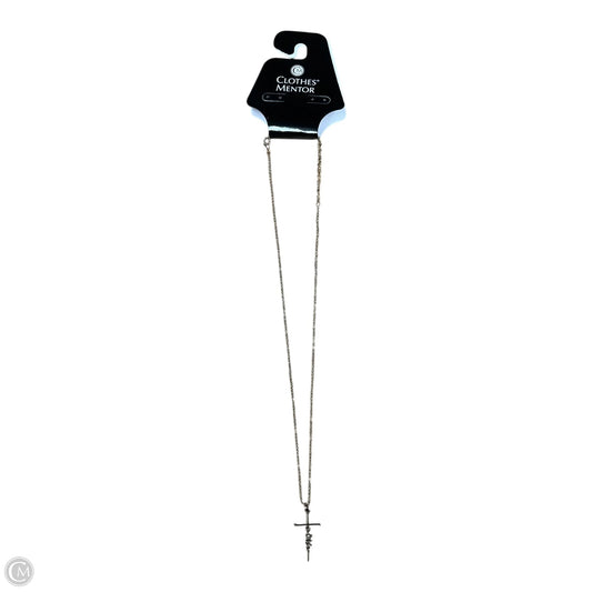 Necklace Charm By Clothes Mentor