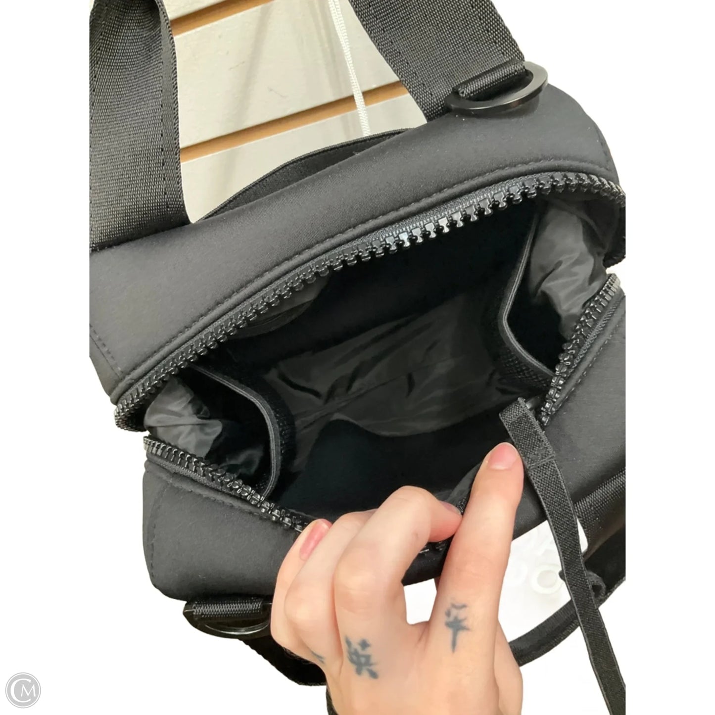 Handbag By Dagne Dover, Size: Small