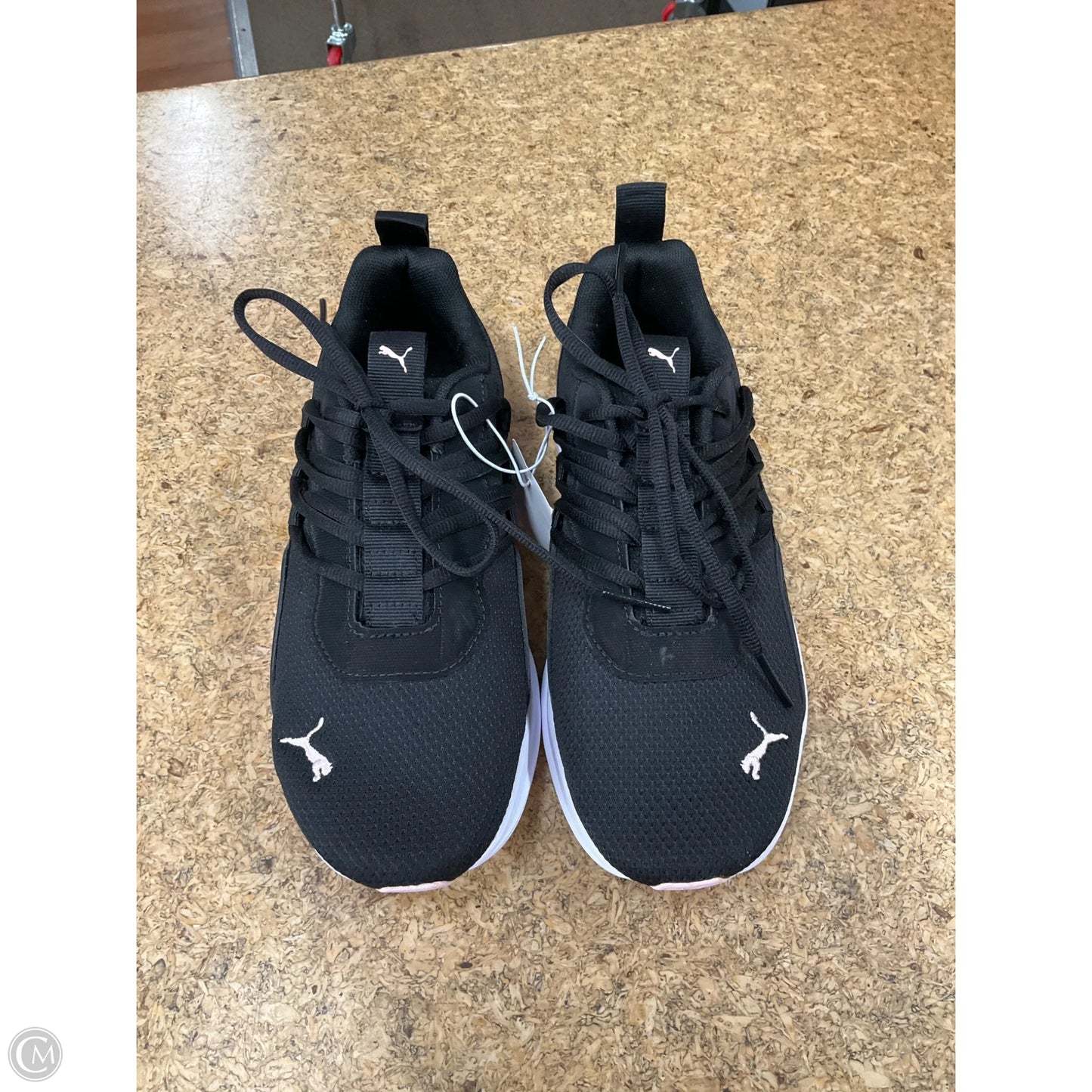 Shoes Athletic By Puma In Black, Size: 6.5
