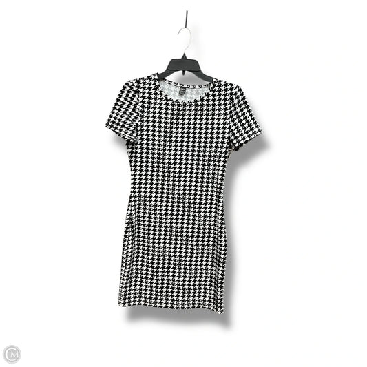 Dress Casual Midi By Shein In Black & White, Size: M