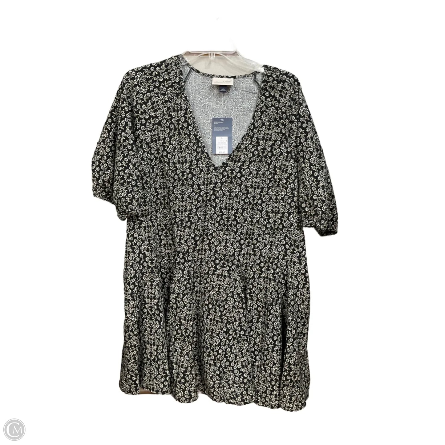 Tunic Short Sleeve By Universal Thread In Floral Print, Size: L