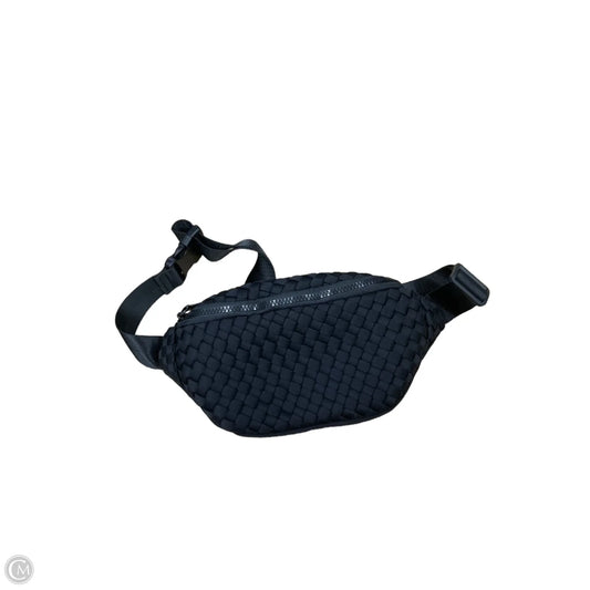 Belt Bag By Clothes Mentor, Size: Small