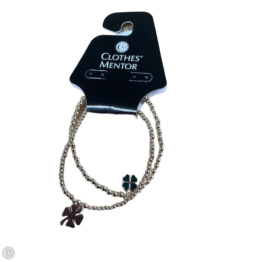 Bracelet Beaded By Clothes Mentor, Size: 02 Piece Set