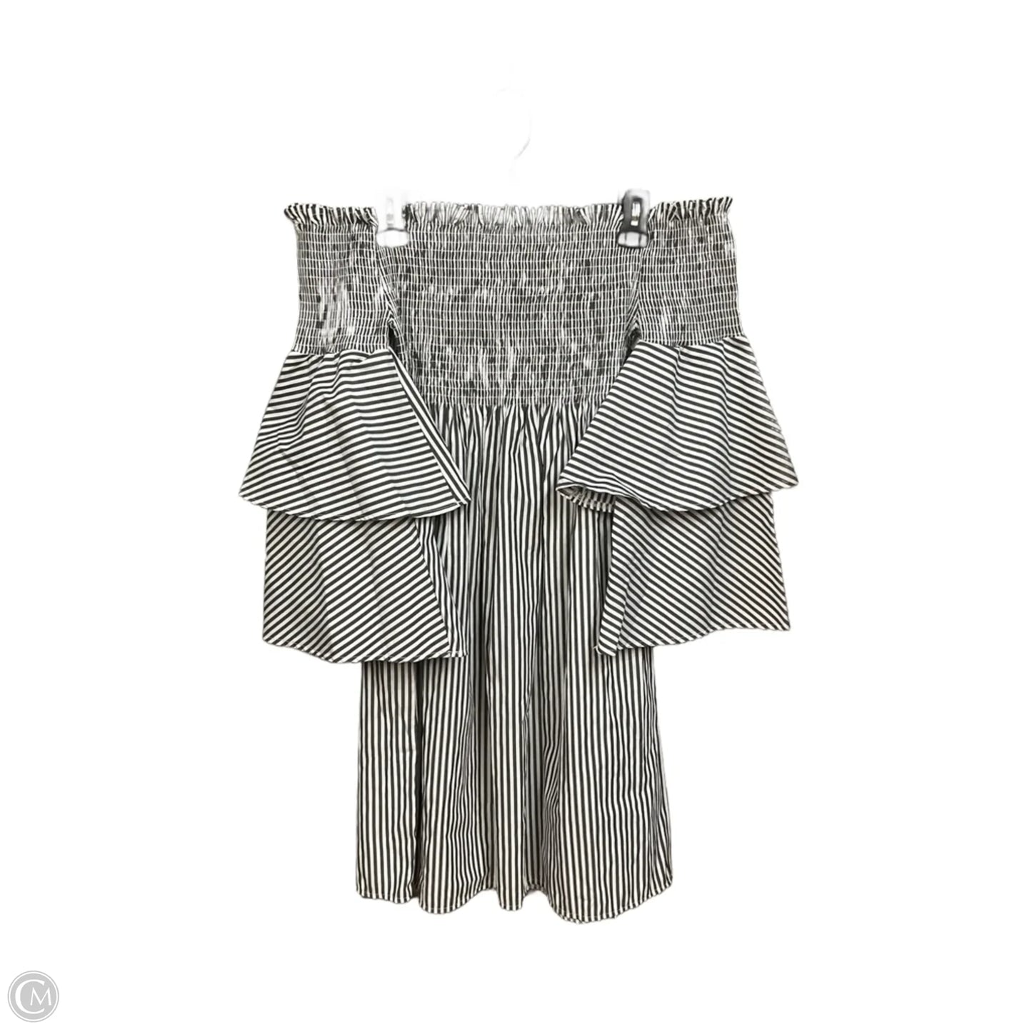 Dress Casual Short By Clothes Mentor In Striped Pattern, Size: S