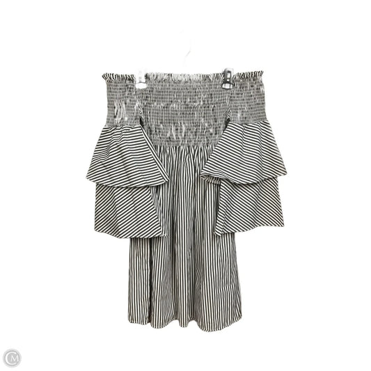 Dress Casual Short By Clothes Mentor In Striped Pattern, Size: S