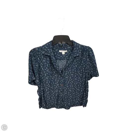 Blouse Short Sleeve By Free Assembly In Blue & White, Size: M