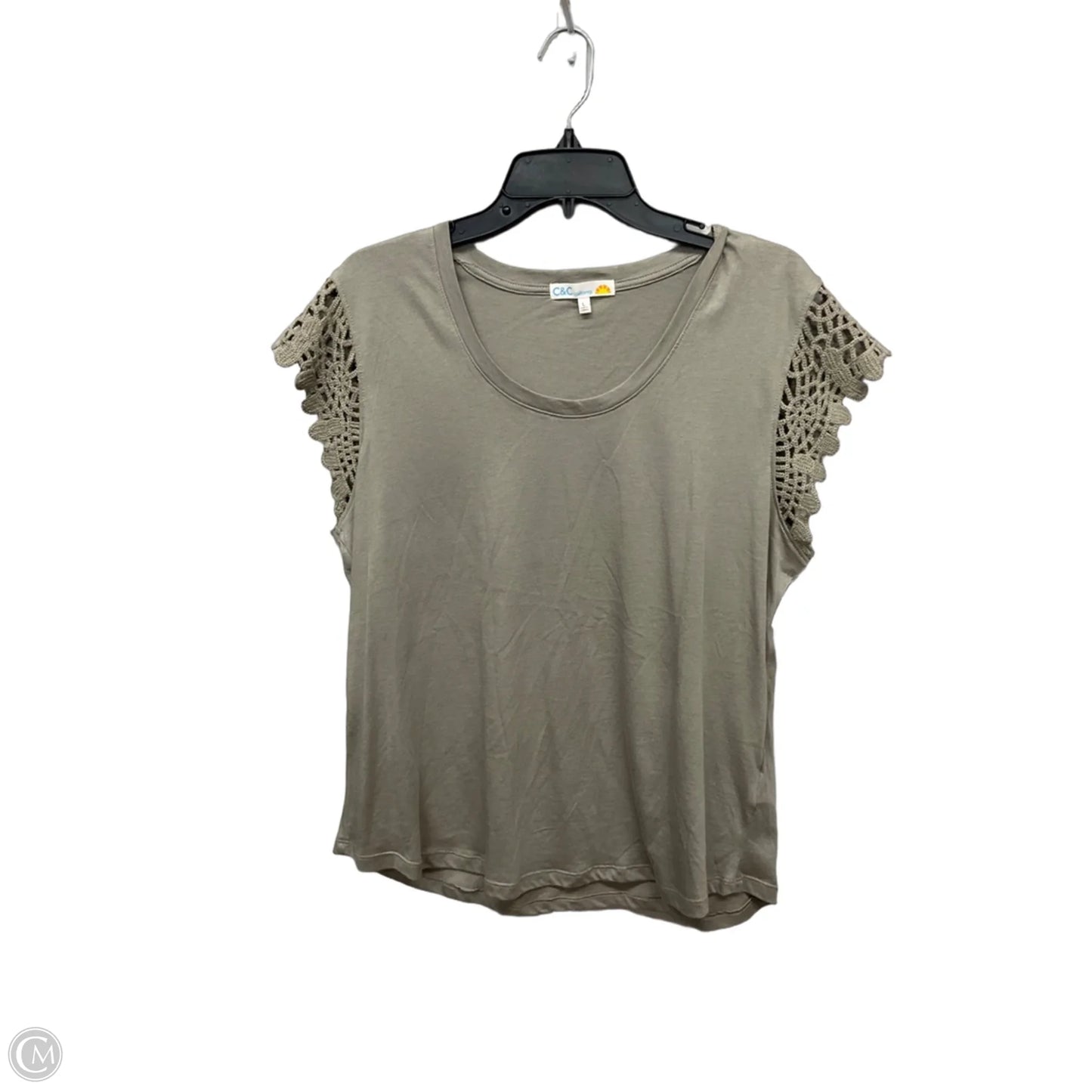 Top Short Sleeve By C And C In Green, Size: L