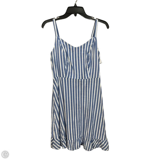 Dress Casual Short By Old Navy In Striped Pattern, Size: S
