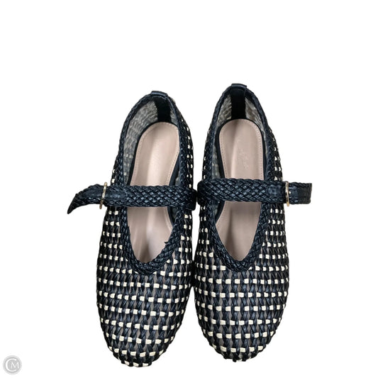 Shoes Flats By Universal Thread In Black & Tan, Size: 6.5