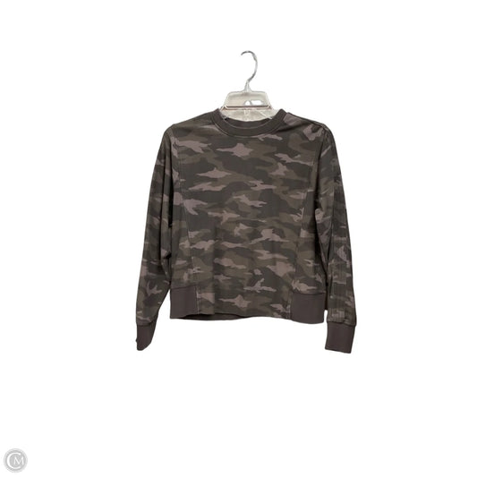 Athletic Top Long Sleeve Crewneck By Athleta In Camouflage Print, Size: Xs