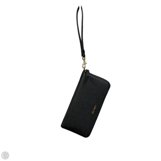 Wristlet By Calvin Klein, Size: Small