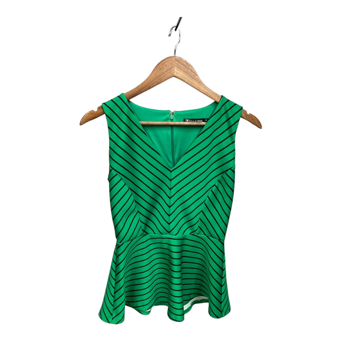 Top Sleeveless By New York And Co In Green, Size: Xs