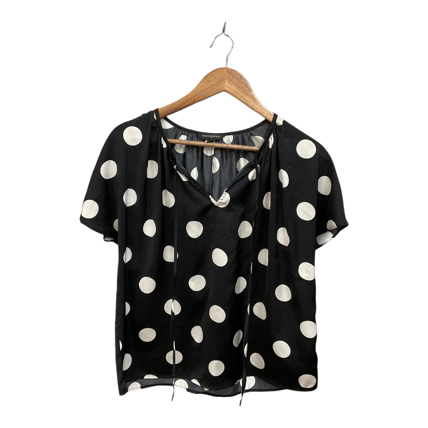 Top Short Sleeve By Banana Republic In Polkadot Pattern, Size: S