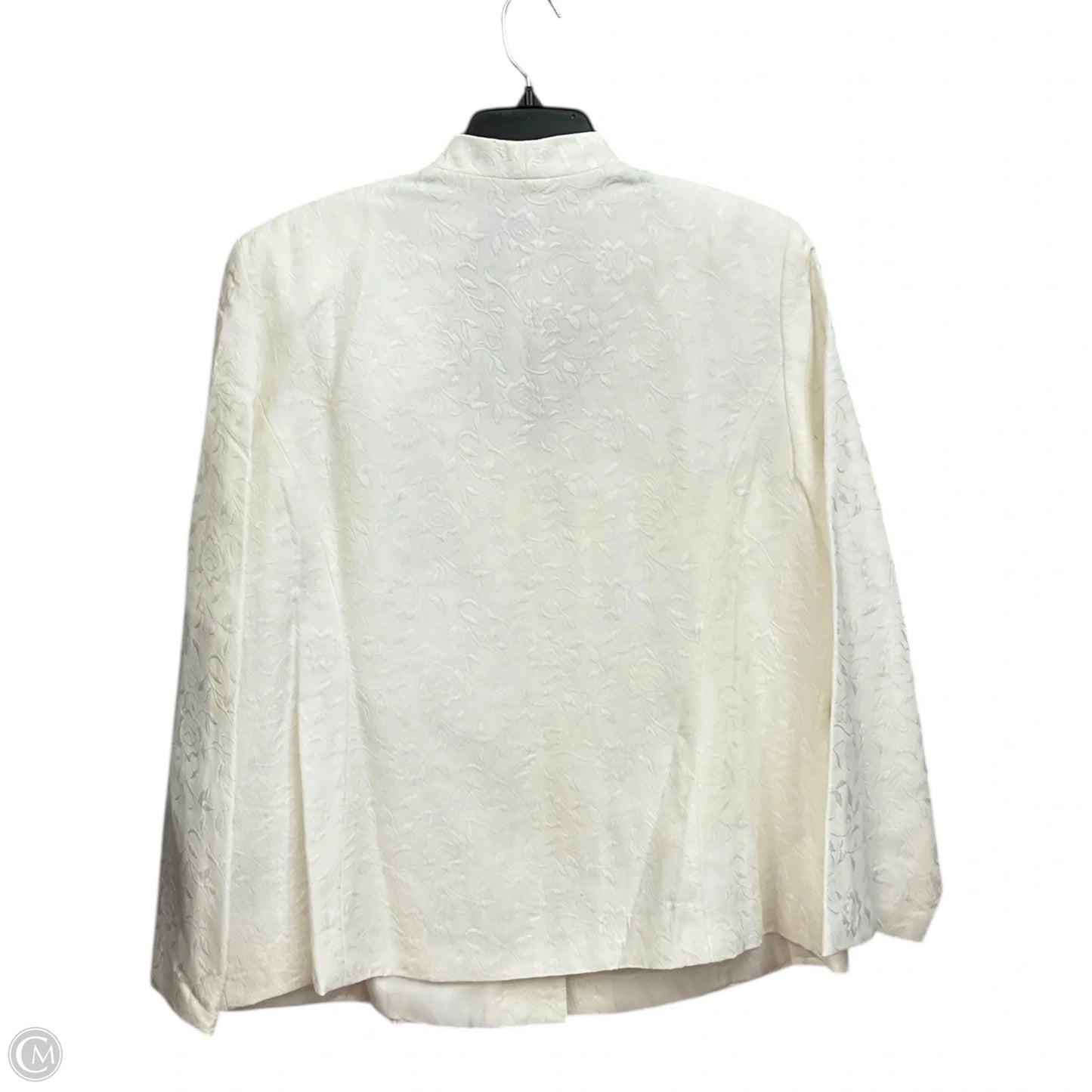 Blazer By Clothes Mentor In Ivory, Size: Xxl