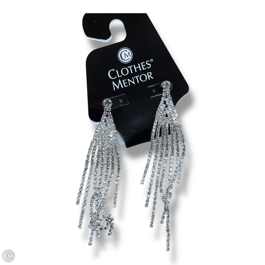 Earrings Dangle/drop By Clothes Mentor