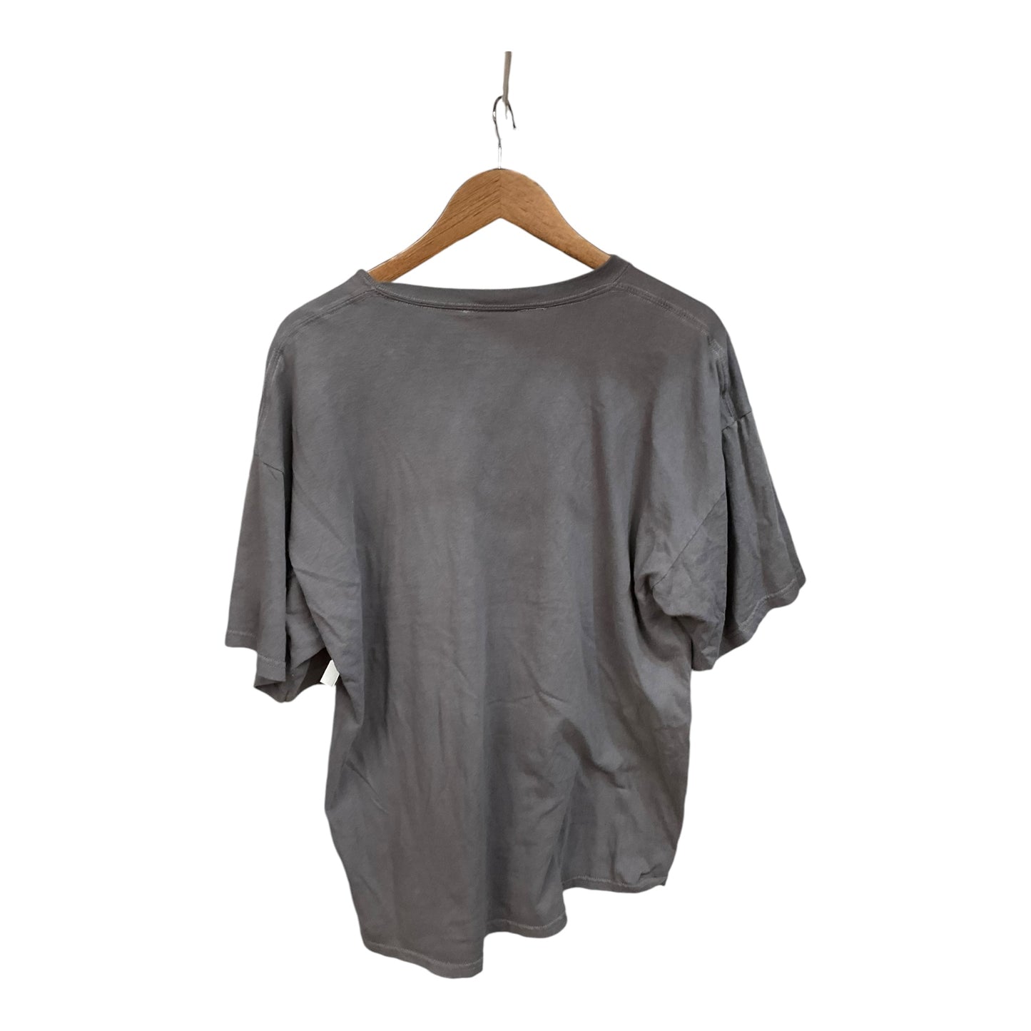 Top Short Sleeve By Cmb In Grey, Size: Xl