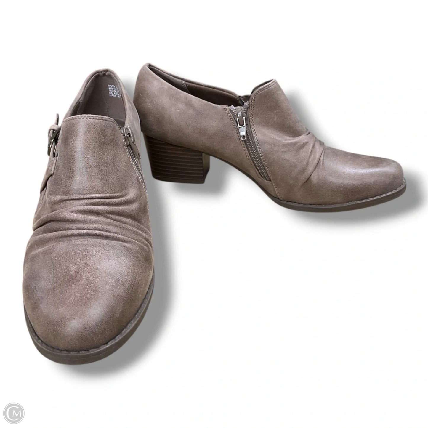 Shoes Heels Block By Yuu Collection In Taupe, Size: 9
