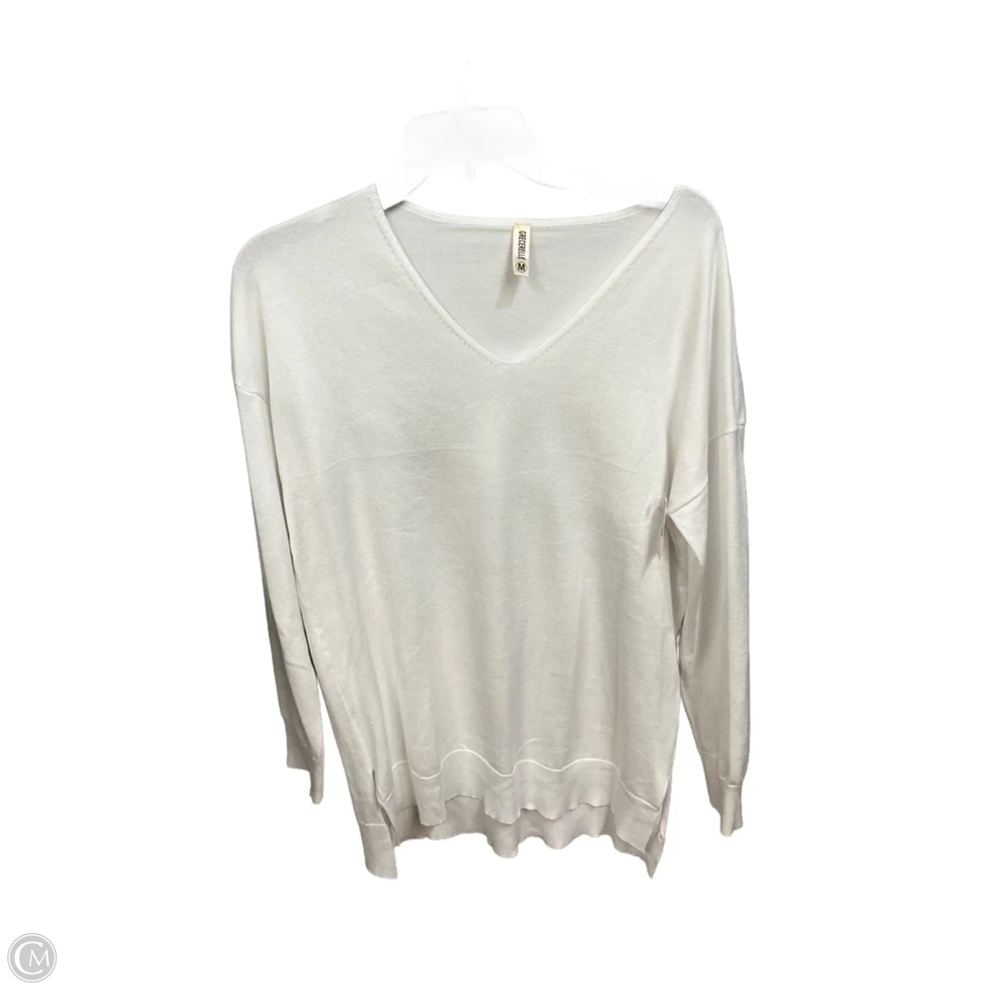 Top Long Sleeve Basic By Clothes Mentor In White, Size: M