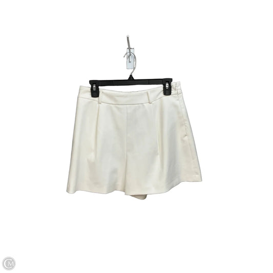 Shorts By Clothes Mentor In White, Size: 6