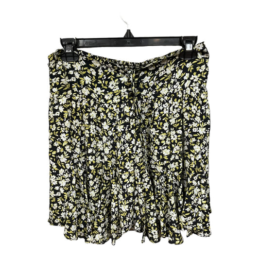 Floral Print Shorts By Together, Size L