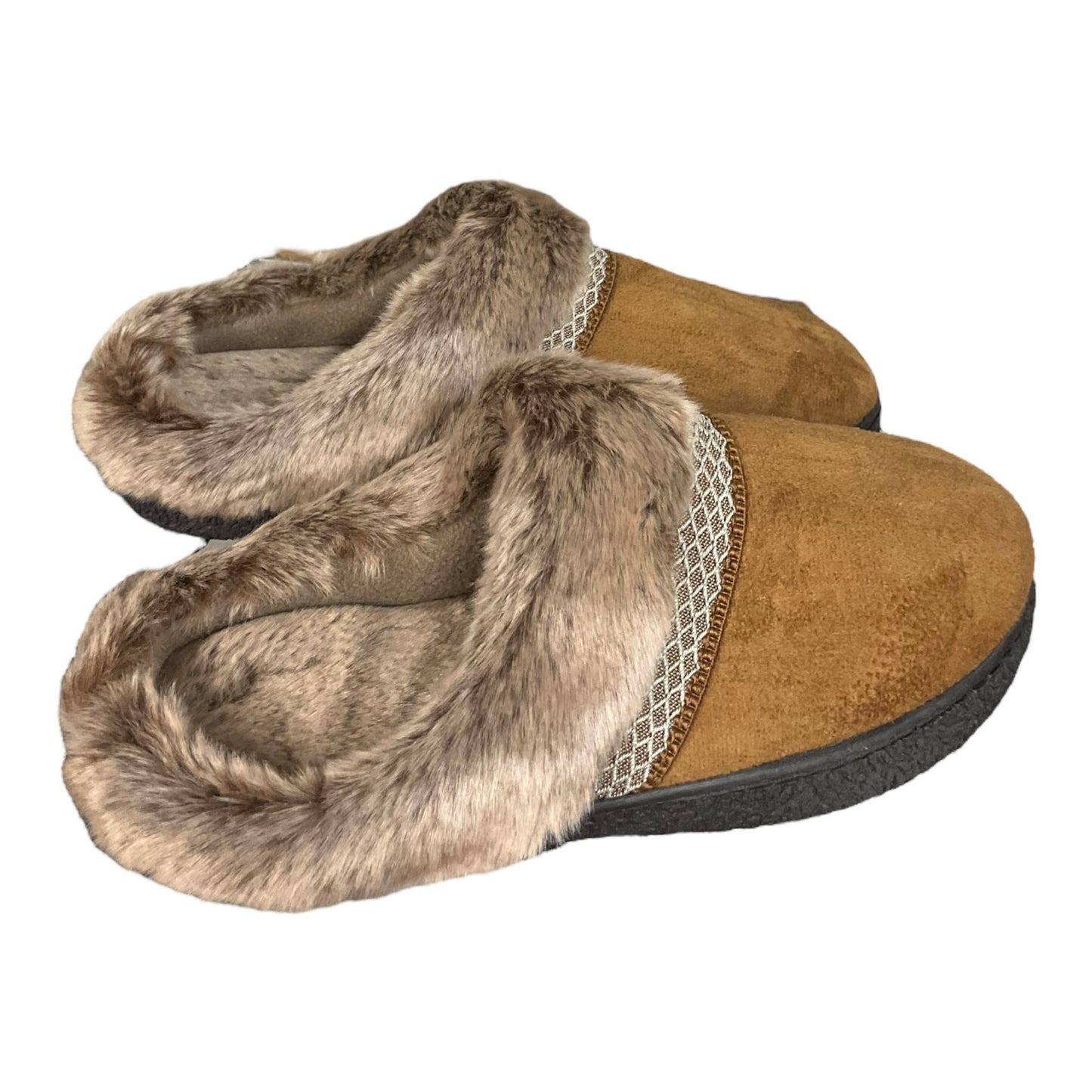 Slippers By Isotoner In Tan, Size: 7.5