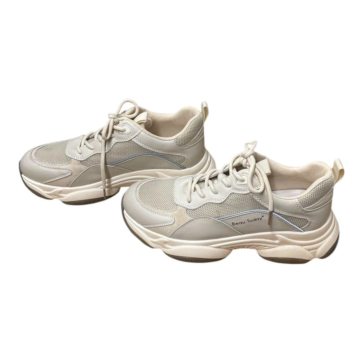 Shoes Sneakers By Cmc In Beige, Size: 9.5