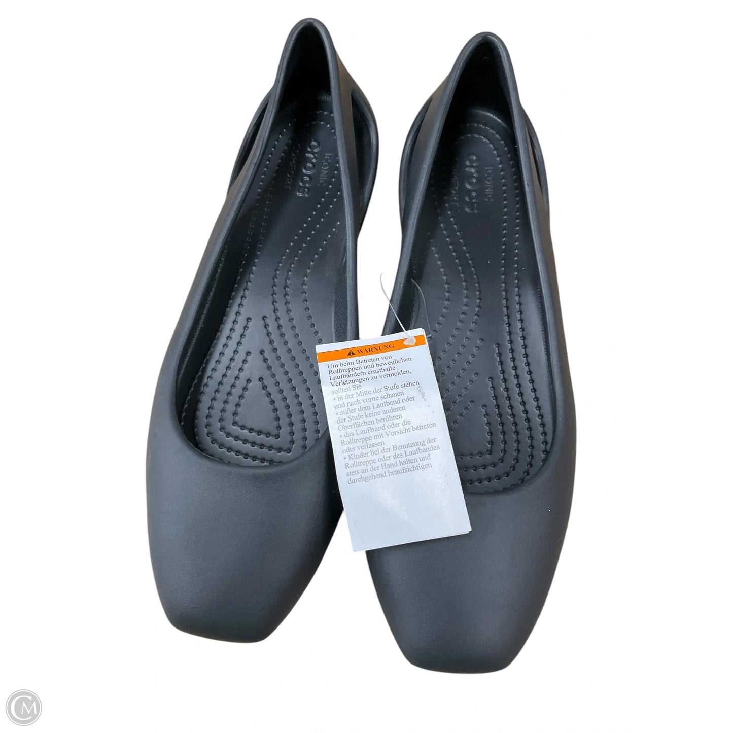 Shoes Flats By Crocs In Black, Size: 10