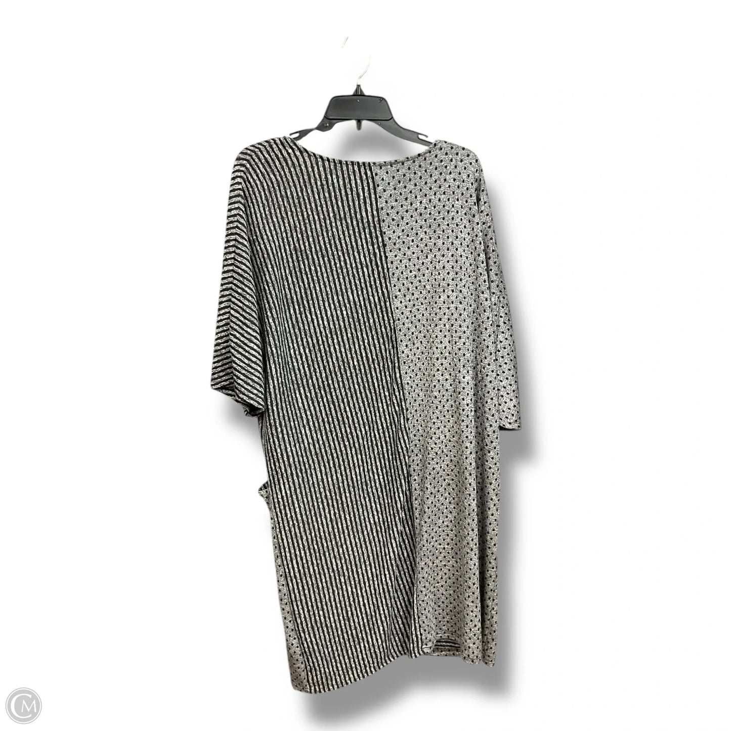 Dress Casual Short By Clothes Mentor In Black & Grey, Size: Xl