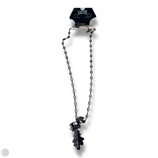 Necklace Pendant By Clothes Mentor, Size: 03 Piece Set