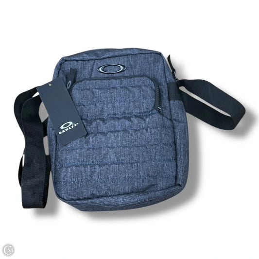 Crossbody By Oakley, Size: Small