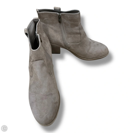 Boots Ankle Heels By Clothes Mentor In Beige, Size: 12