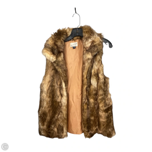 Vest Faux Fur & Sherpa By Universal Thread In Tan, Size: Osfm