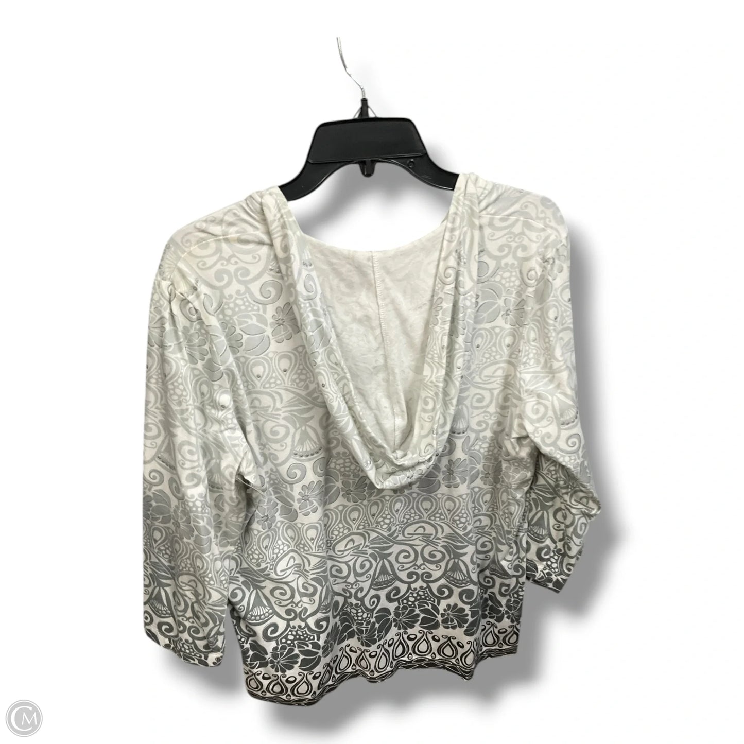 Top 3/4 Sleeve By Chicos In Grey & White, Size: Xl