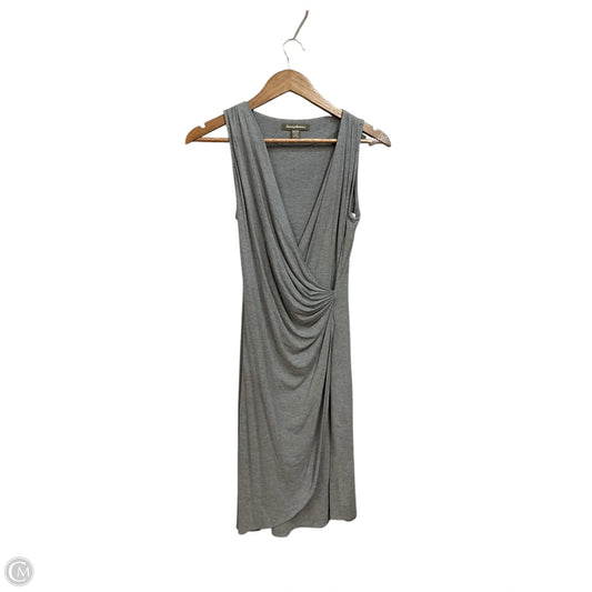 Dress Casual Short By Tommy Bahama In Grey, Size: Xs